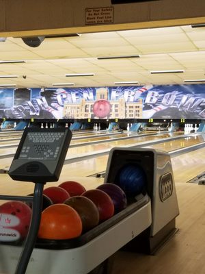 Pin Center Bowl interior